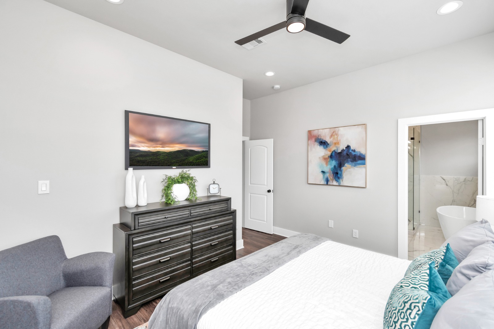 WhatsApp-Image-2023-08-16-at-7.52.13-AM